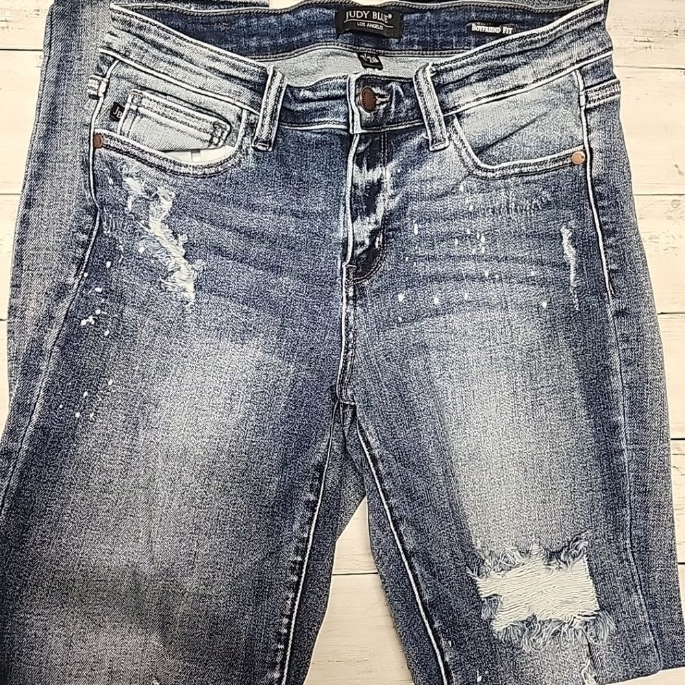 Judy Blue Boyfriend Fit Jeans - Ripped Ultra Distressed Stretchy Size 7/28 - Picture 2 of 15